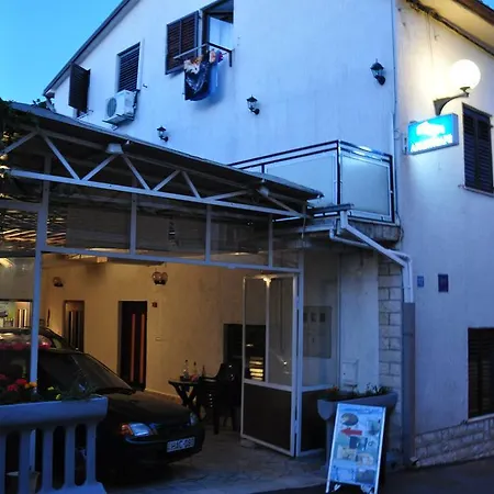Cindric Apartamento *