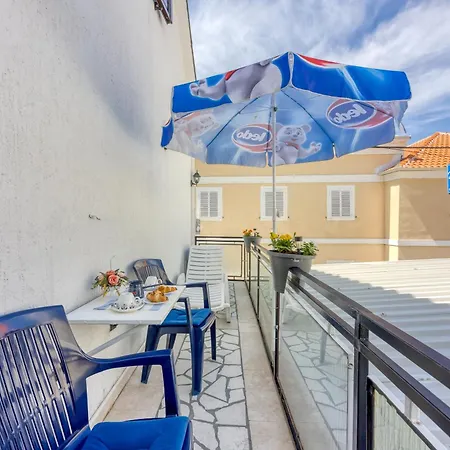 Apartment Cindric Selce