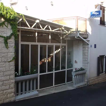 Apartment Cindric Selce